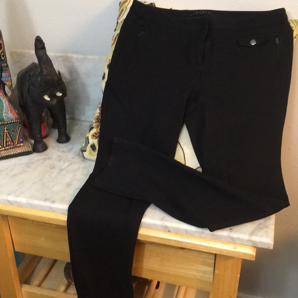 New Theory Black Stretchy Skinny WellMade Pants10